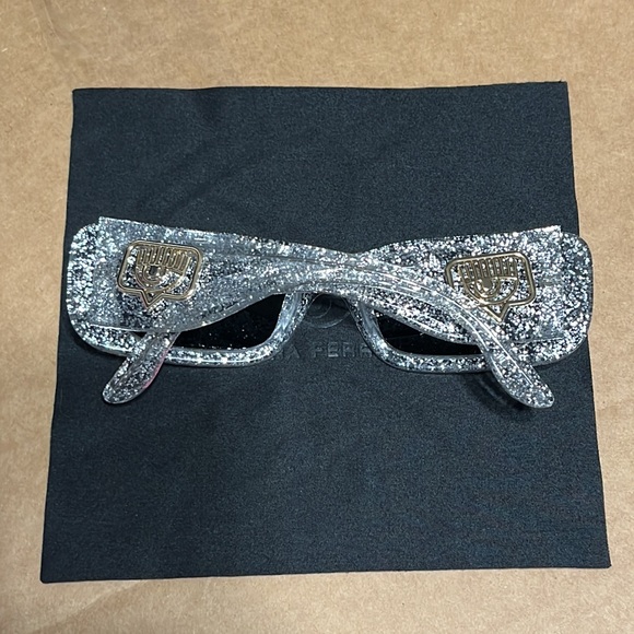 RARE Chiara Ferragni Sunglass Hut Silver Glitter Sunglasses main image 6